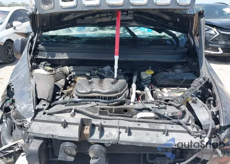 2014 Jeep Cherokee Latitude z USA, uszkodzony, nr VIN 1C4PJMCS5EW138573